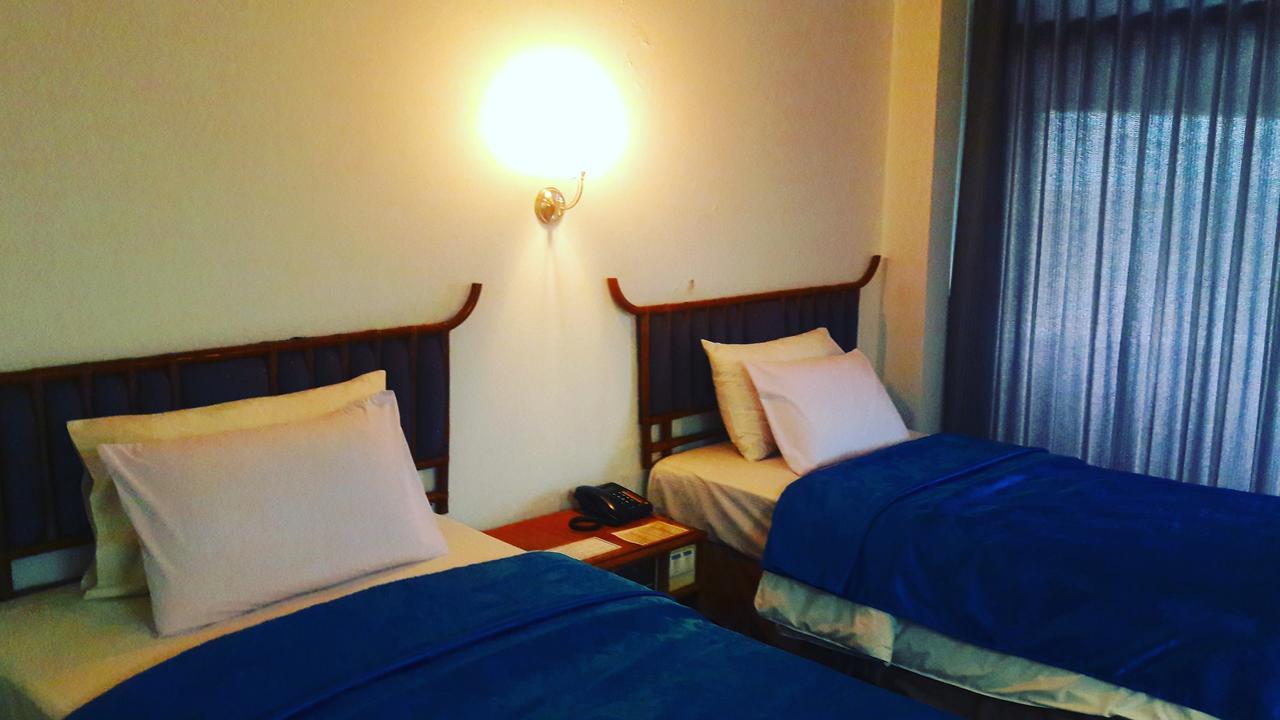 Roseinn Hotel Taphanhin Taphan Hin Exterior photo